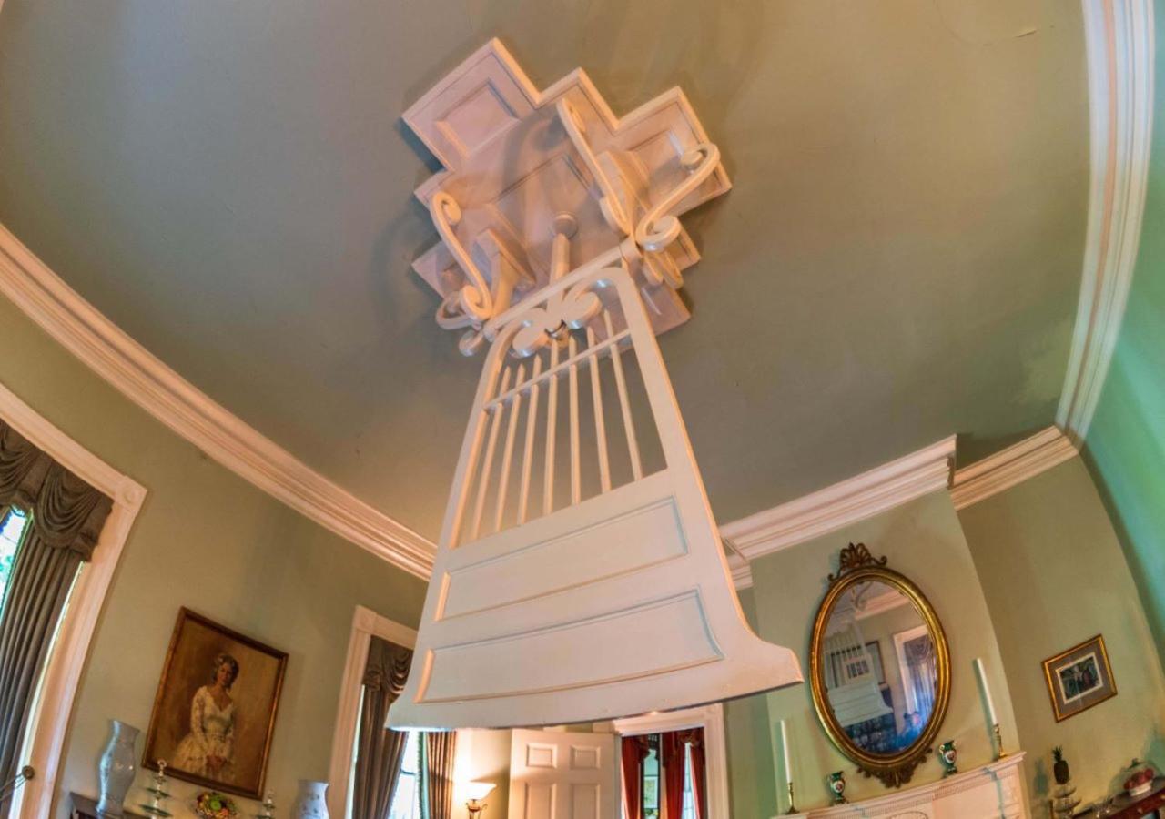 Linden - A Historic Bed And Breakfast Natchez Eksteriør billede