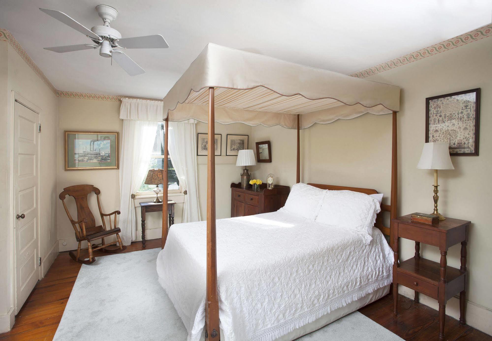 Linden - A Historic Bed And Breakfast Natchez Eksteriør billede